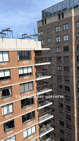 Acid GIFs, September 24 (25 gifs) Acid GIFs, September 24 (25 gifs)