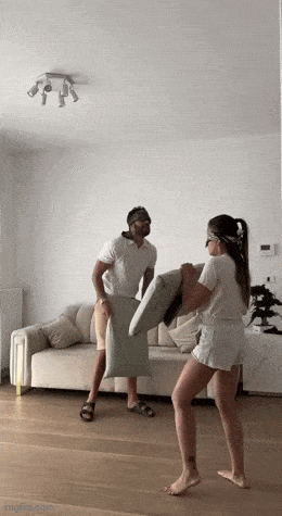 Acid GIFs, September 24 (25 gifs) Acid GIFs, September 24 (25 gifs)