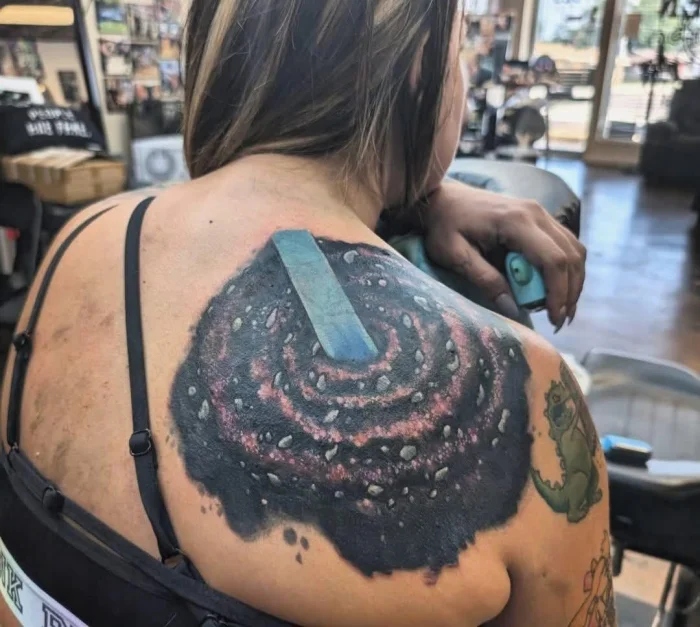 Failed Tattoos (15 pics)