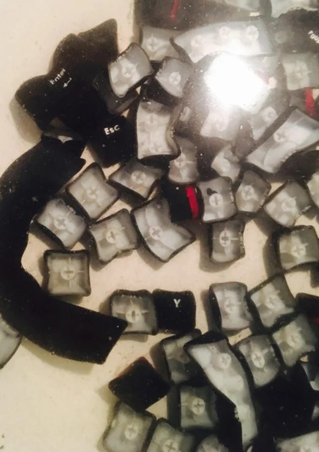 Bad Days Happen (19 pics)