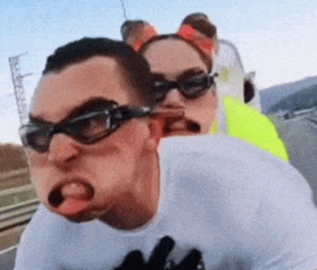 Acid GIFs, September 25 (25 gifs)