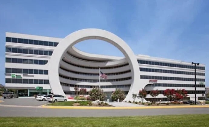 Strange Buildings (24 pics)