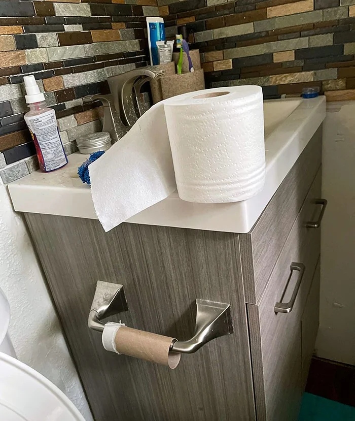Annoying Situations (25 pics)