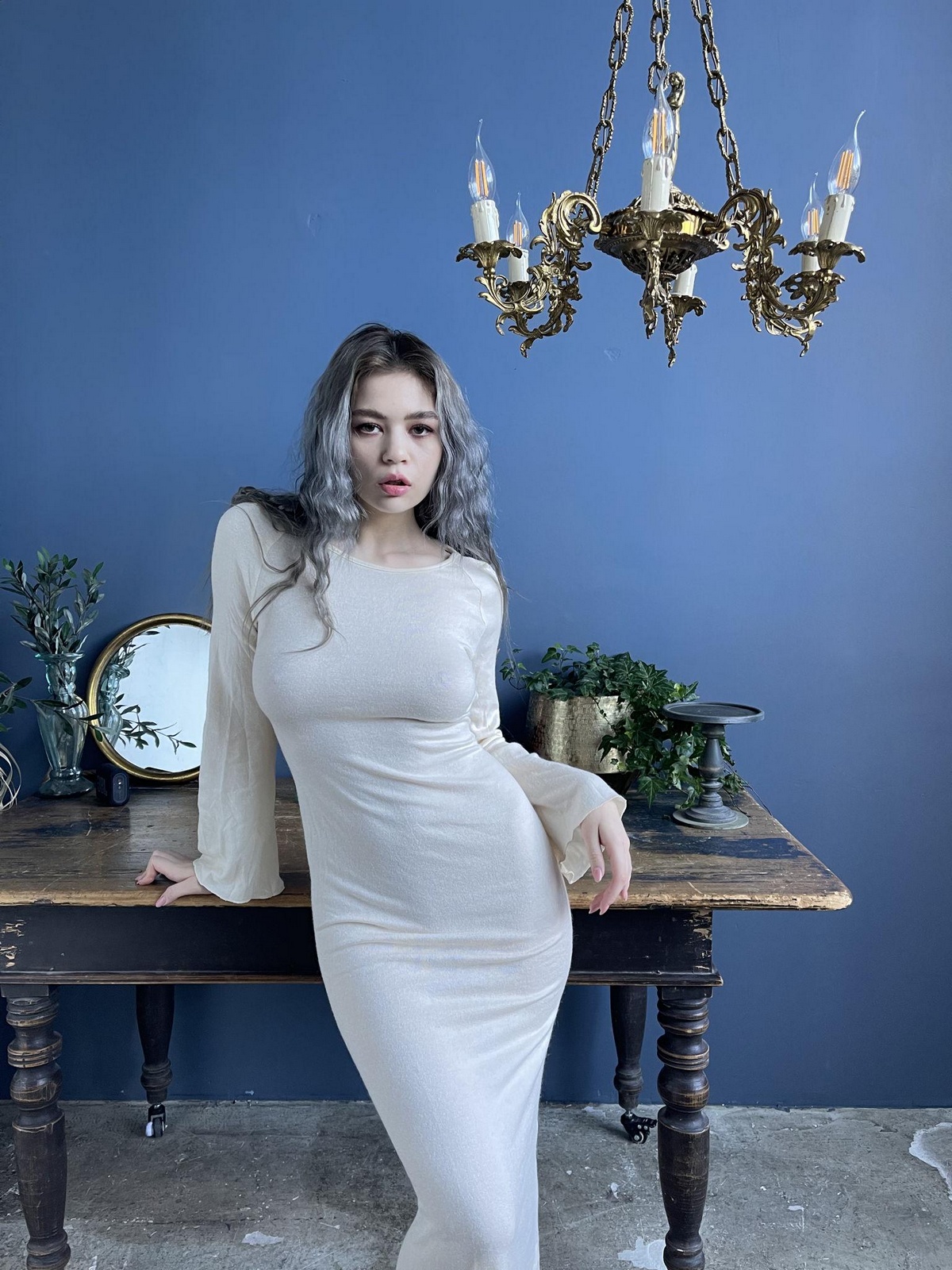 Girls In Dresses (23 pics)