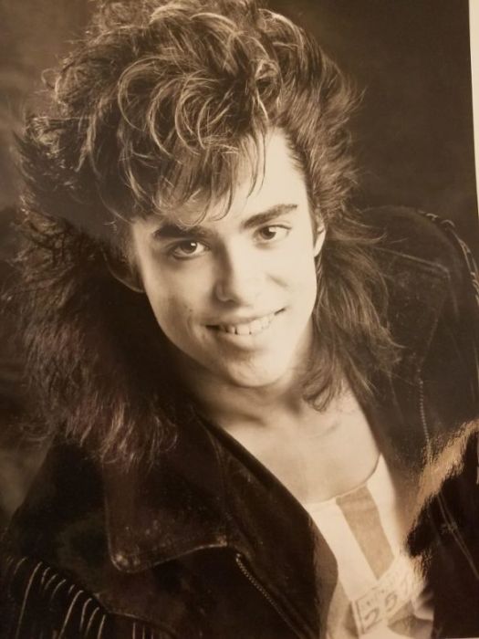People Share Their Awkward Photos From The Past (21 pics)