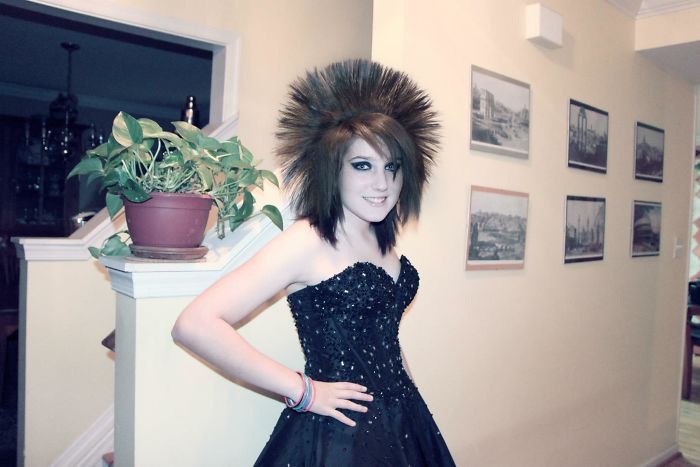 People Share Their Awkward Photos From The Past (21 pics)