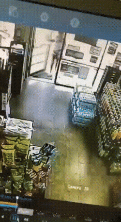 Acid GIFs, September 29 (25 gifs) Acid GIFs, September 29 (25 gifs)