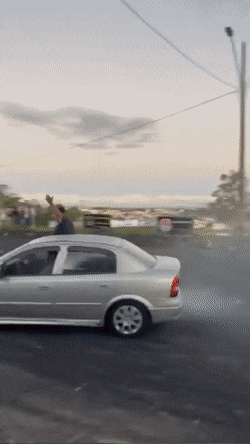 Acid GIFs, September 29 (25 gifs) Acid GIFs, September 29 (25 gifs)