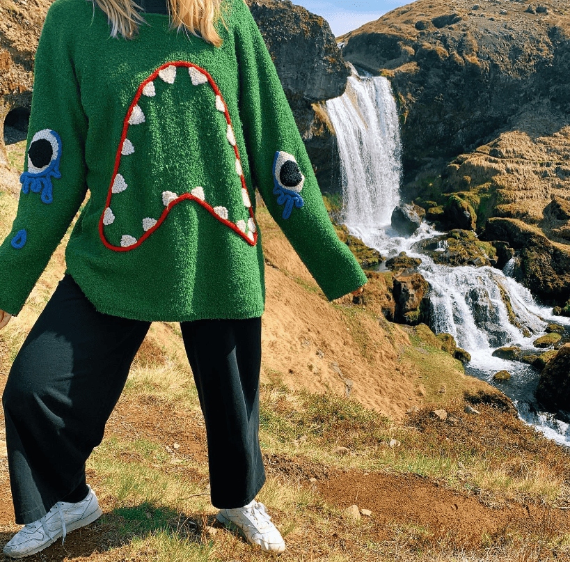 Ugly Sweaters (16 pics) Ugly Sweaters (16 pics)