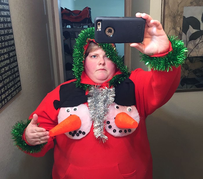Ugly Sweaters (16 pics) Ugly Sweaters (16 pics)