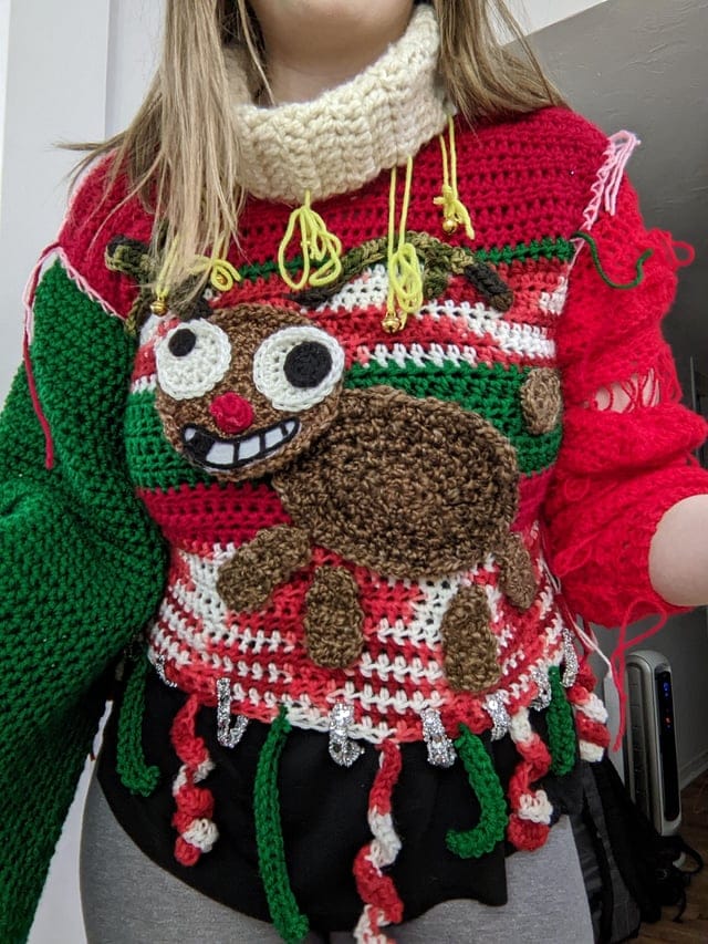 Ugly Sweaters (16 pics)