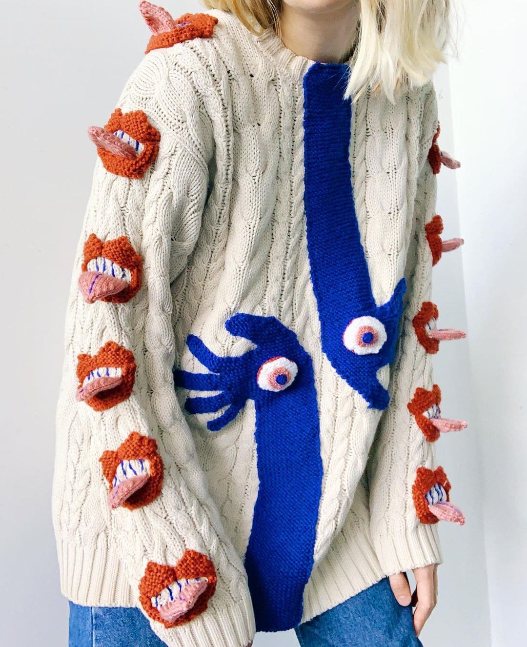 Ugly Sweaters (16 pics) Ugly Sweaters (16 pics)