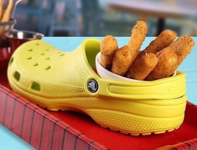 Weird Food Serving (22 pics)