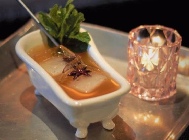 Weird Food Serving (22 pics)