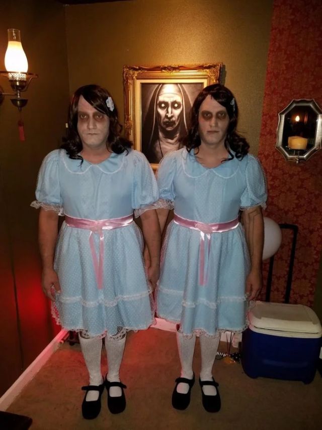 Cool Halloween Costumes (23 pics)