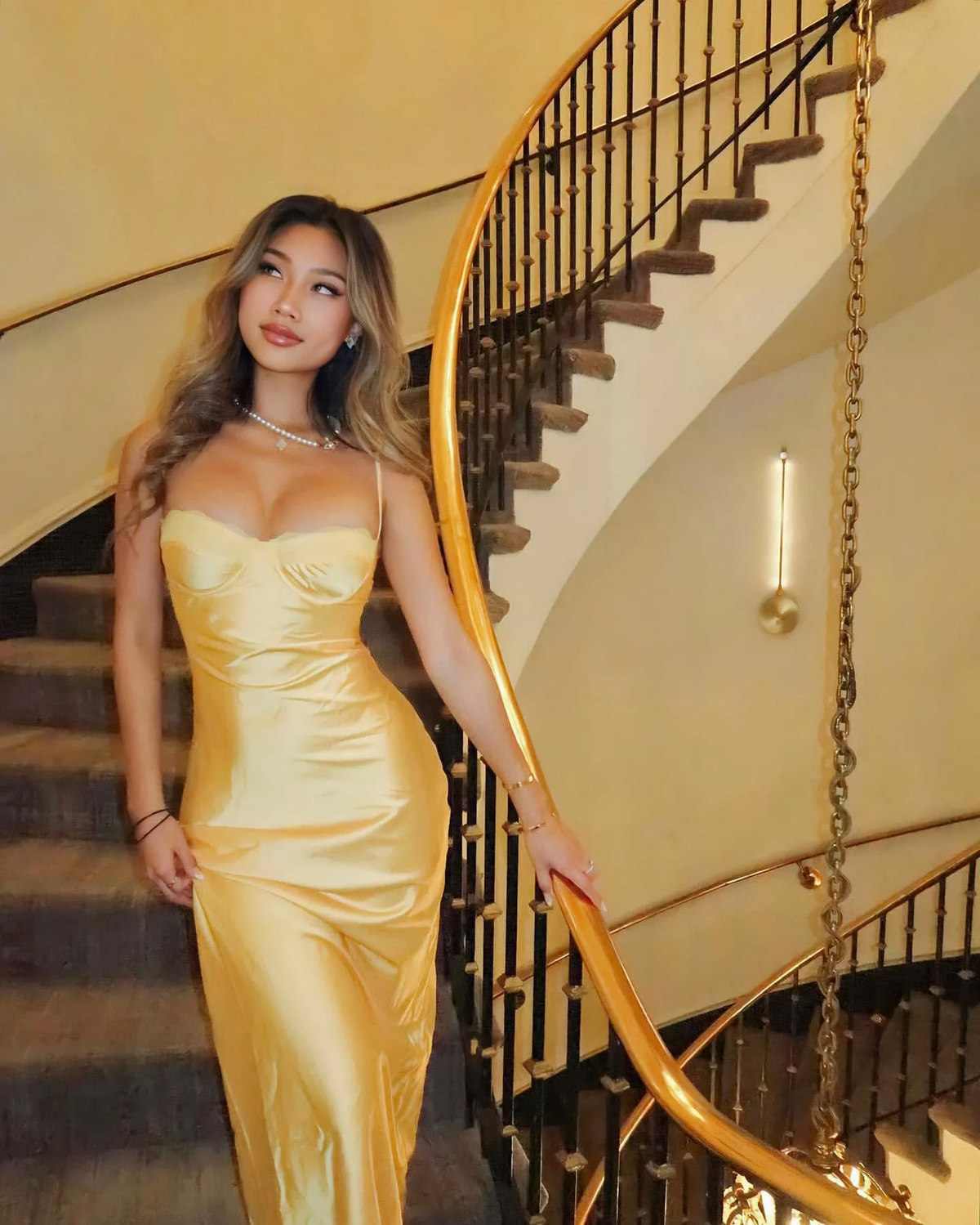 Asian Girls (25 pics)