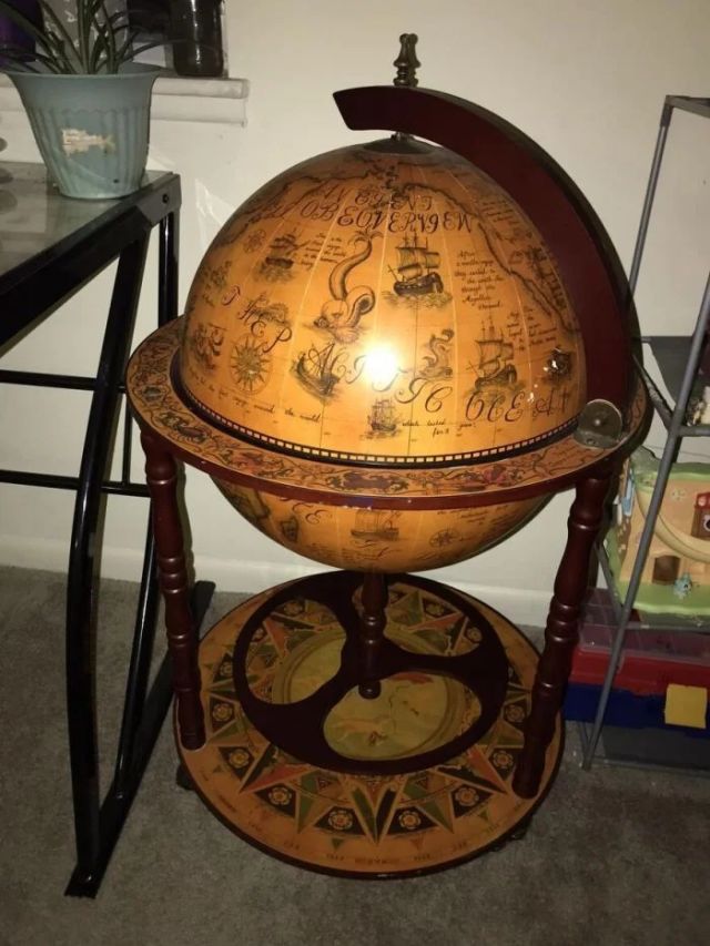 Interesting Finds In Thrift Shops (23 pics)