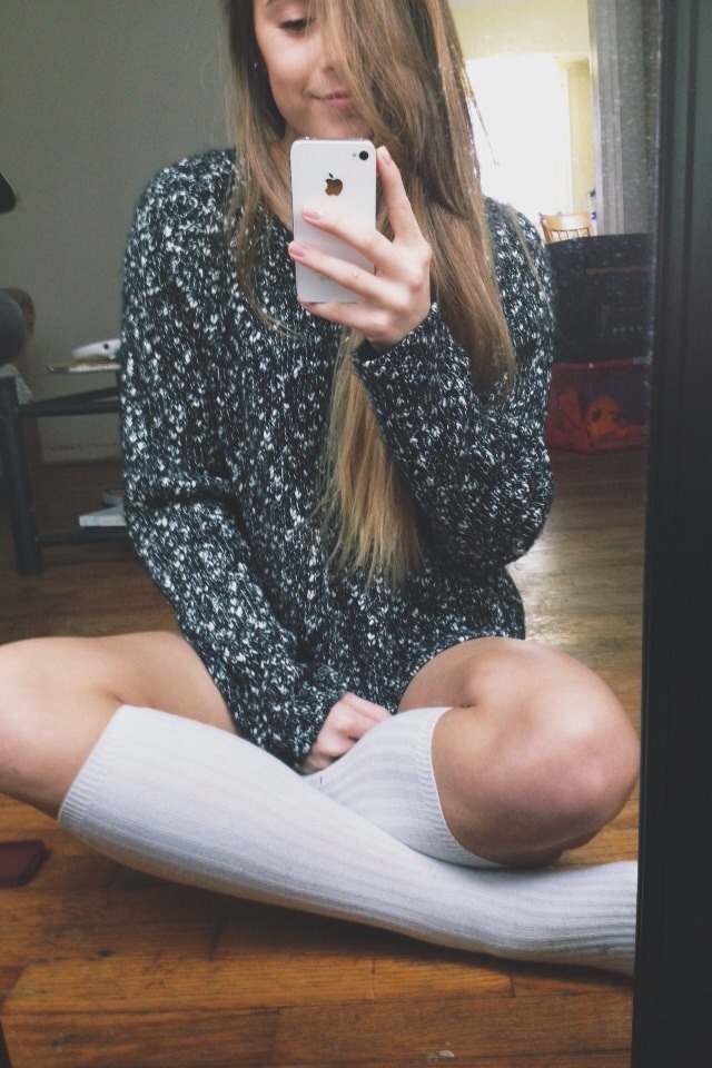 Hot Girls (23 pics)
