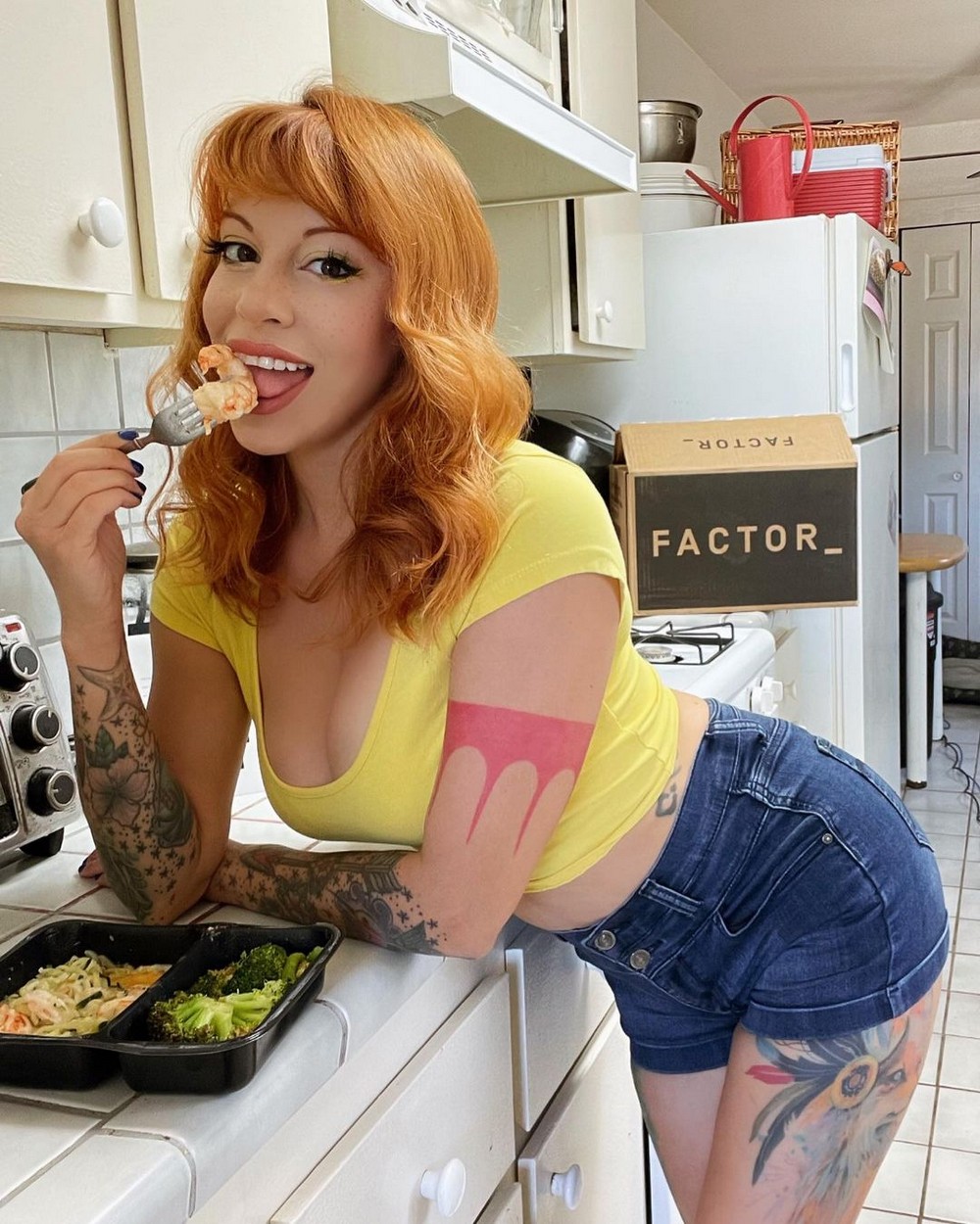 Redhead Girls (25 pics)