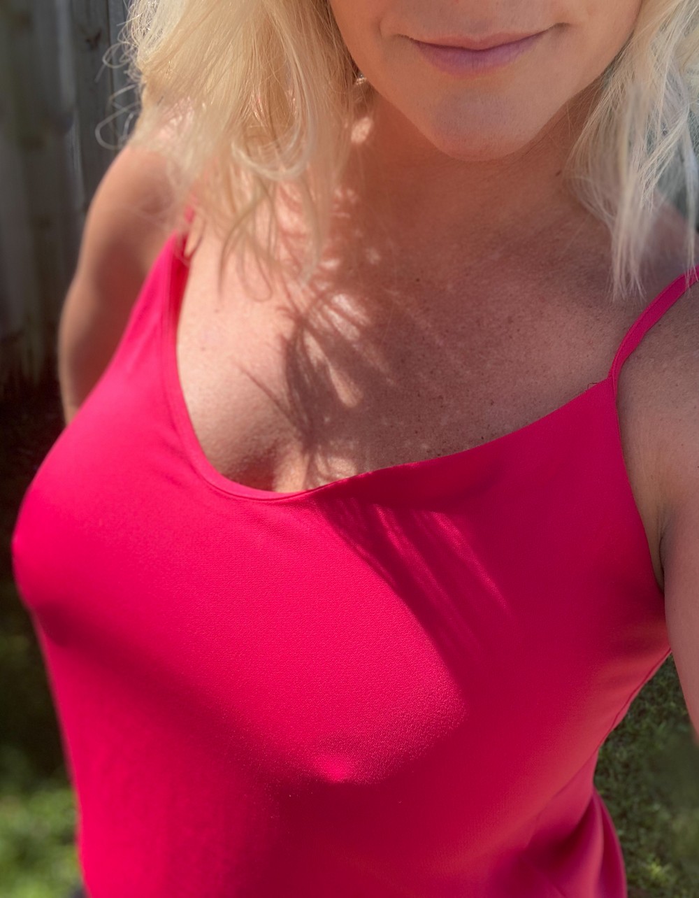 Braless Girls (21 pics)