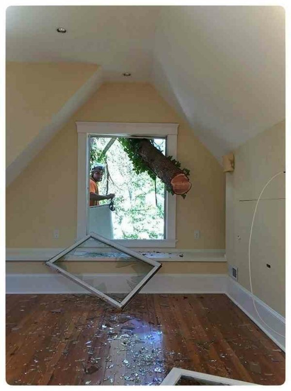 Unfortunate Situations (15 pics)