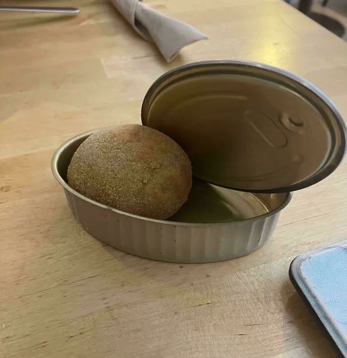 Weird Food Serving (22 pics)
