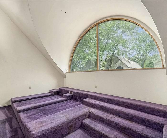 Strange Constructions (18 pics)