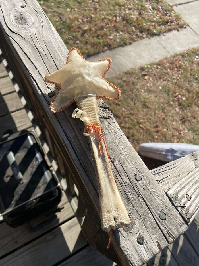 Cool Finds In Old Houses (19 pics)