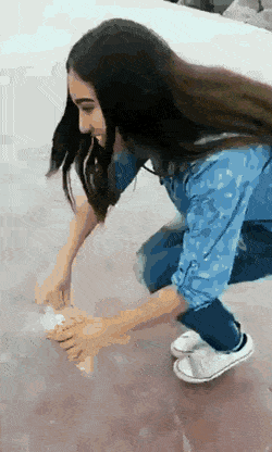 Acid GIFs, October 9 (25 gifs) Acid GIFs, October 9 (25 gifs)