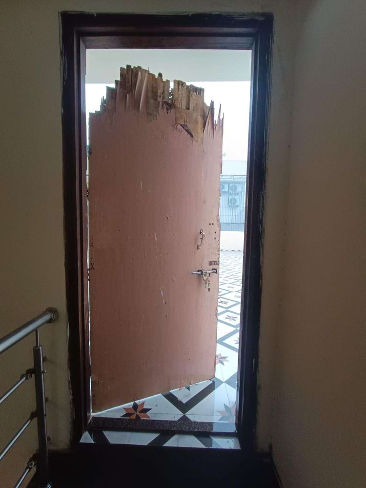 Annoying Situations (15 pics)