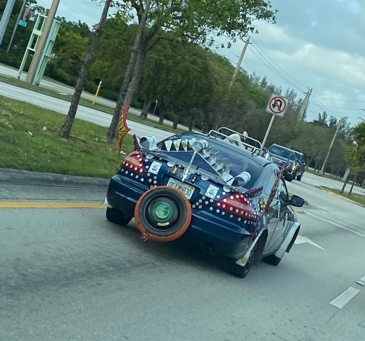 Crazy Cars (23 pics)