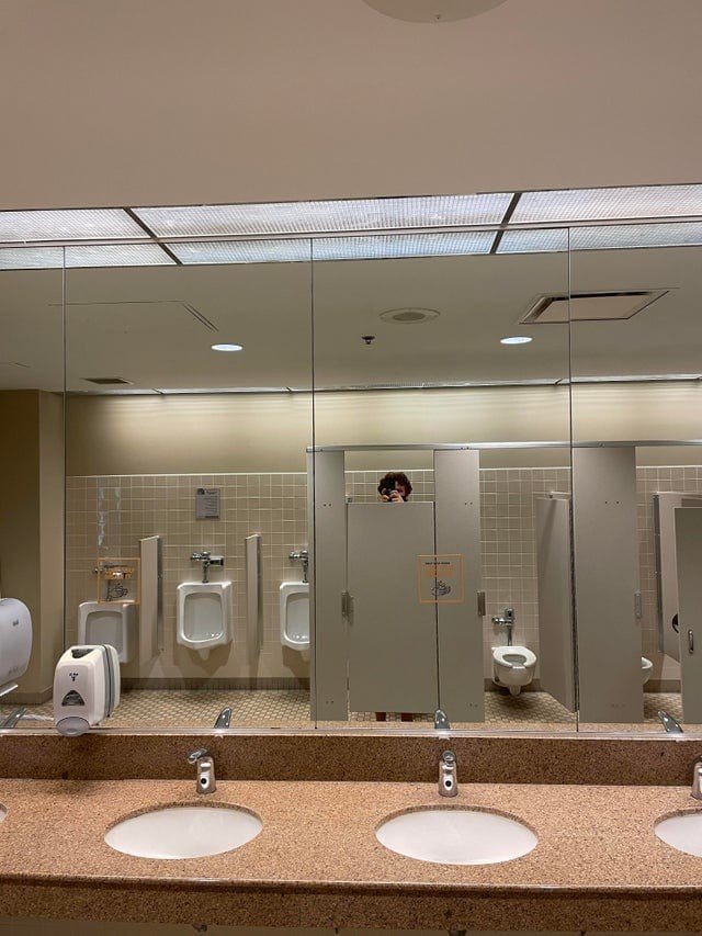 Problems Of Tall People (16 pics)
