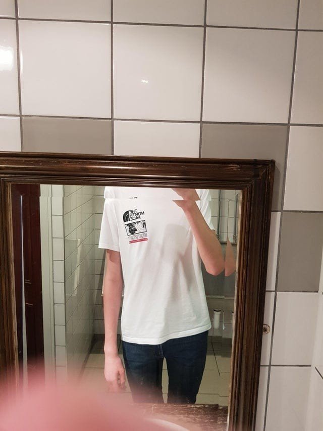 Problems Of Tall People (16 pics)