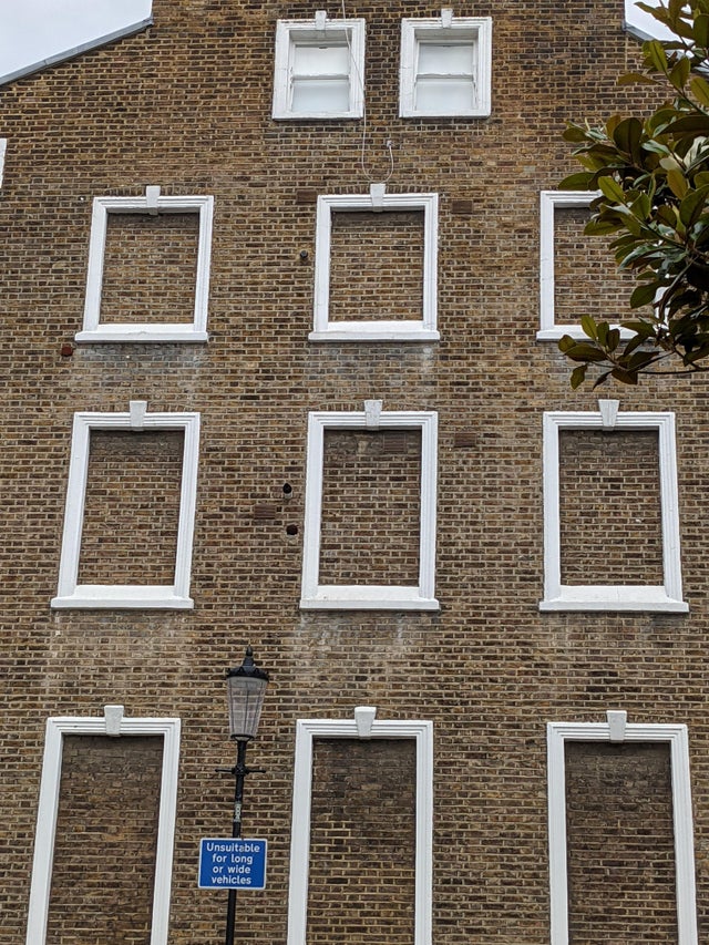 Strange Designs And Constructions (22 pics)