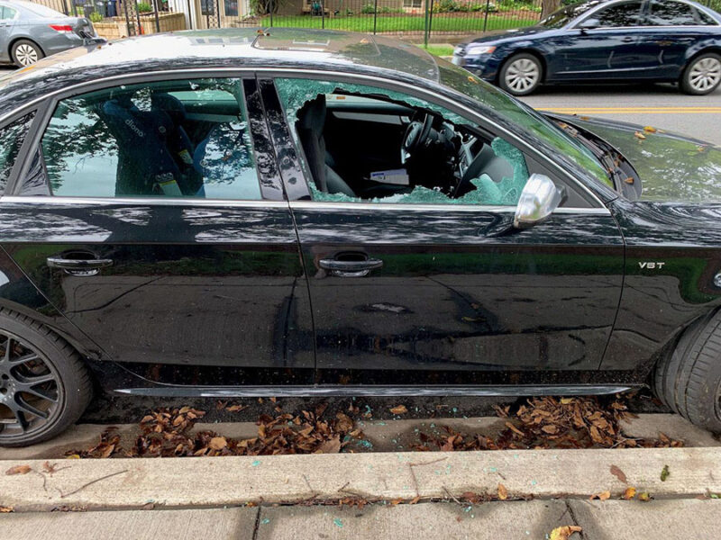 Bad Days Happen (22 pics)