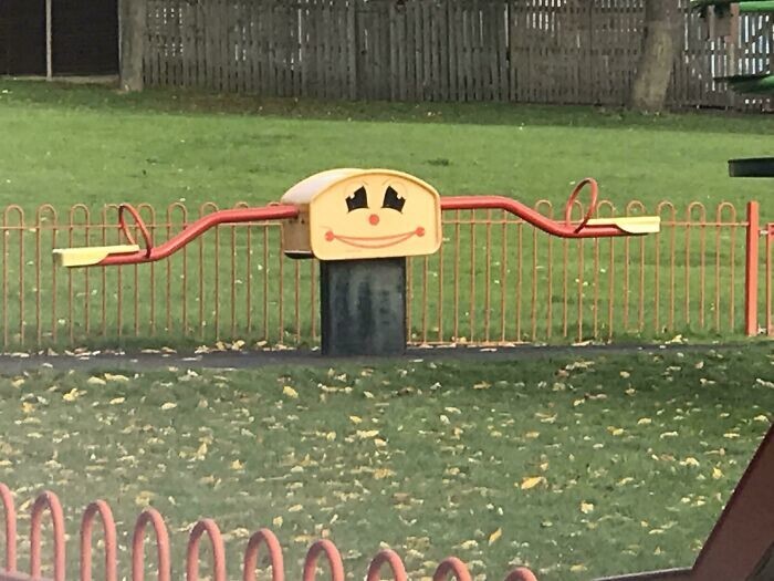 Failed Designs (25 pics)