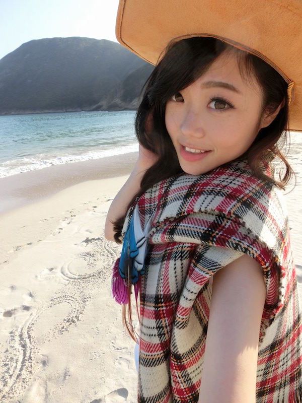 Asian Girls (27 pics)