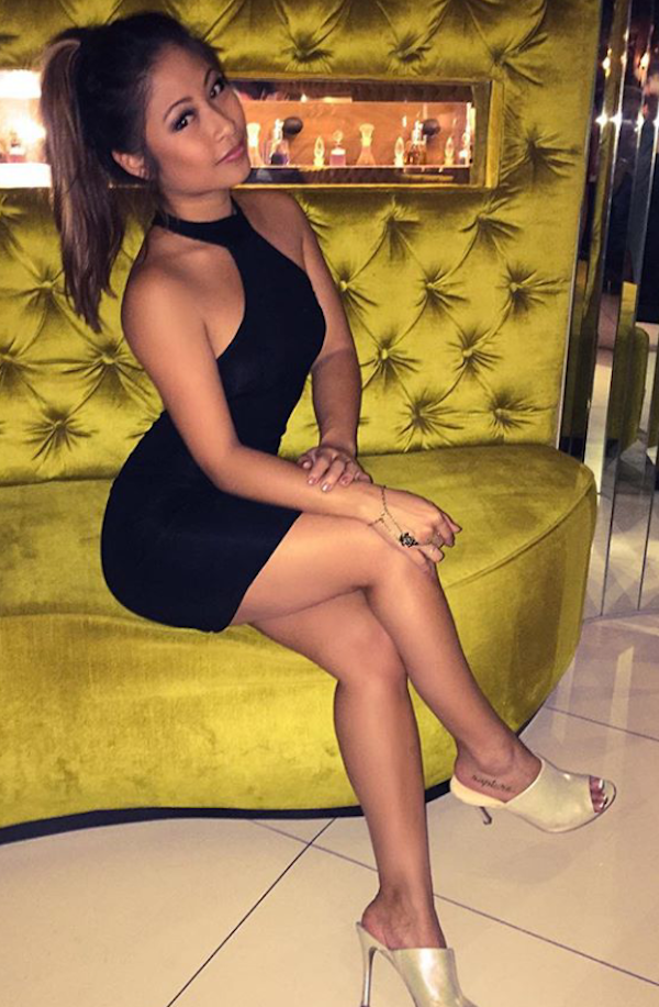 Asian Girls (27 pics)