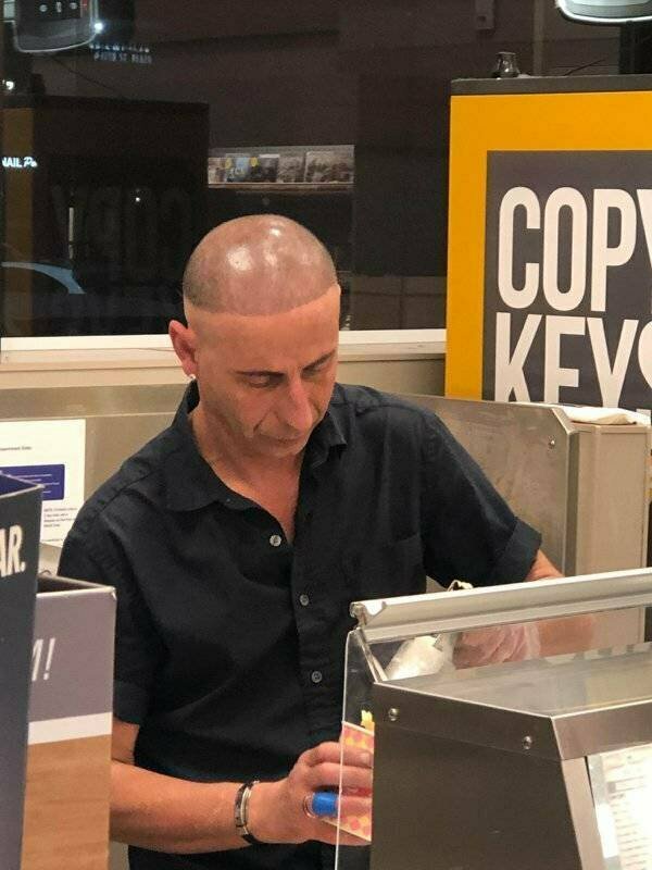 Awful Haircuts (21 pics)