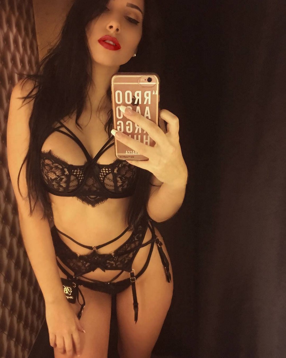 Girls In Lingerie (25 pics)