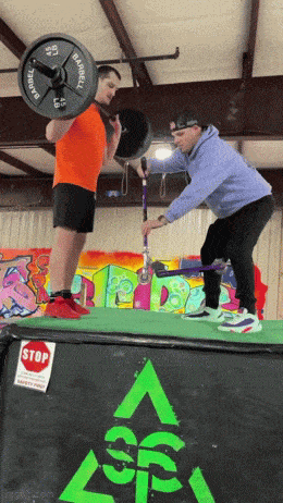 Acid GIFs, October 17 (25 gifs) Acid GIFs, October 17 (25 gifs)