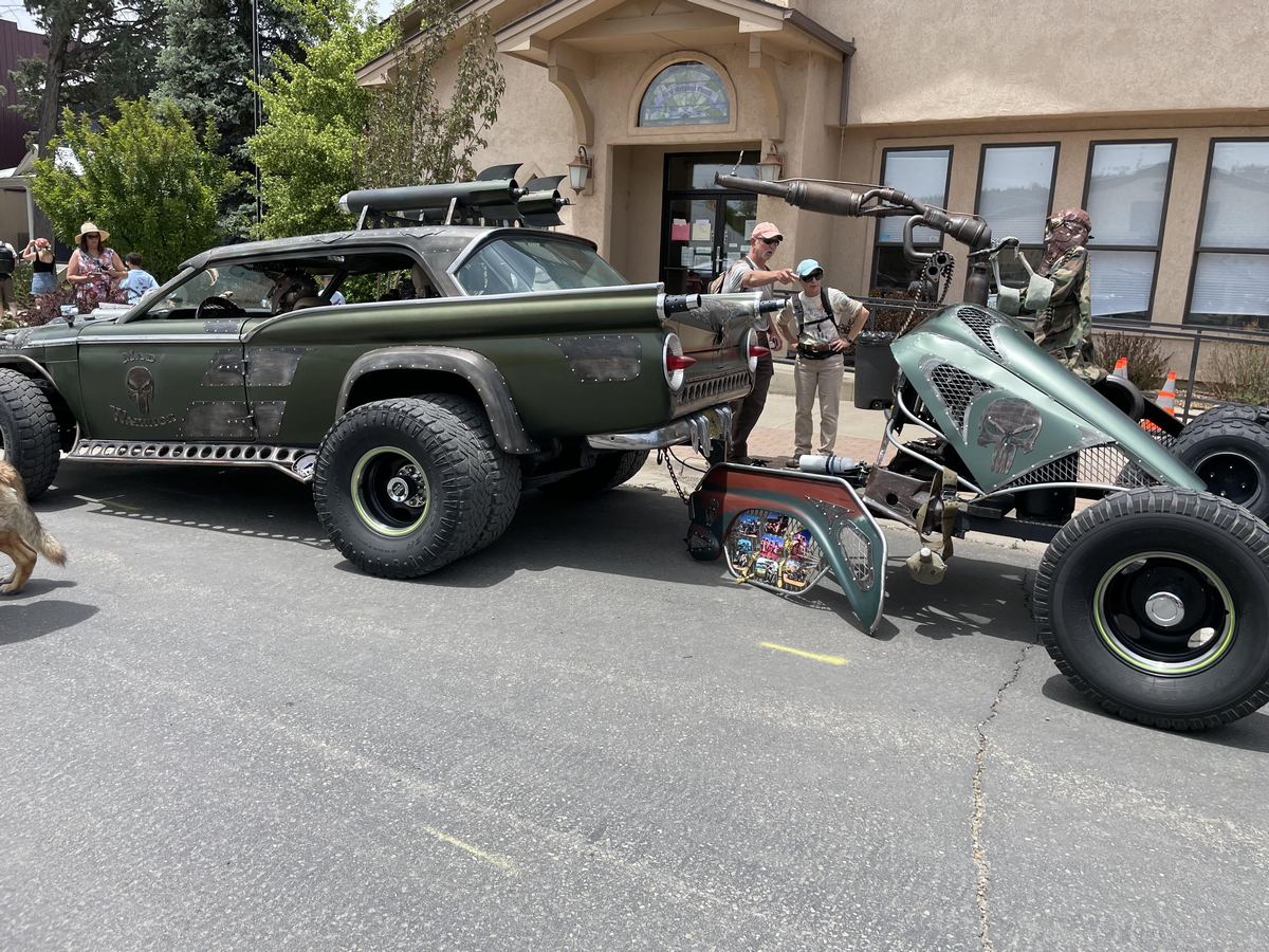Crazy Vehicles (23 pics)