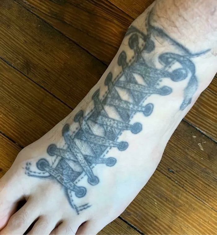 Failed Tattoos (23 pics)