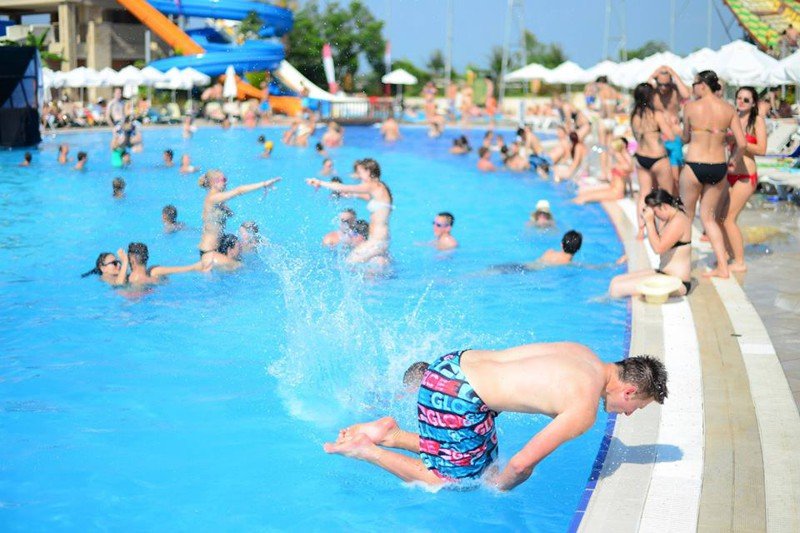 Right Moment (19 pics)