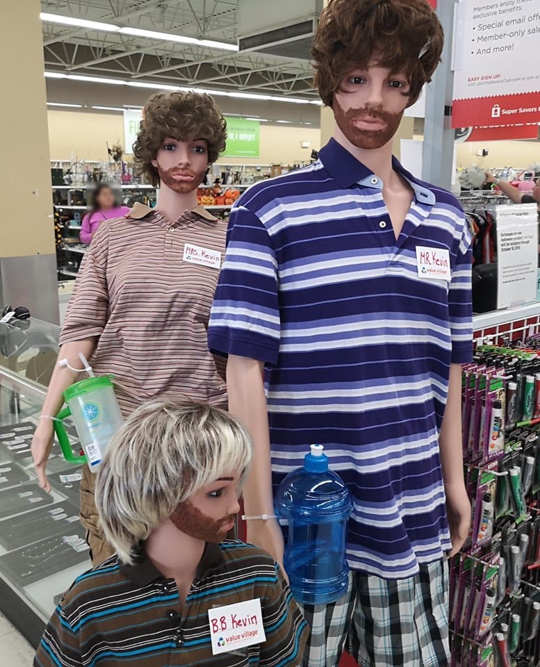 Hilarious Finds In Thrift Shops (18 pics)