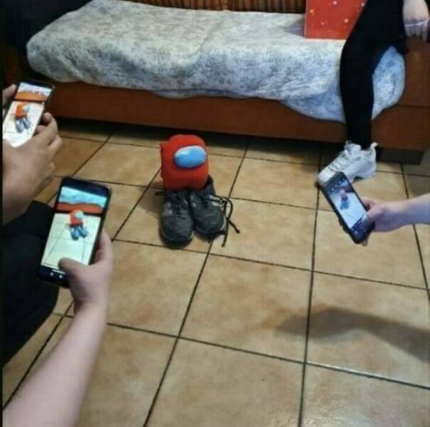 Strange Finds And Situations (23 pics)