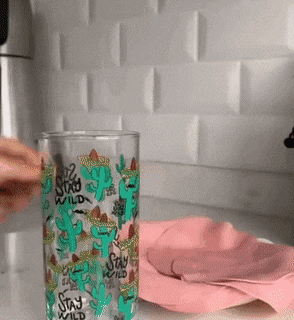 Acid GIFs, October 22 (25 gifs) Acid GIFs, October 22 (25 gifs)