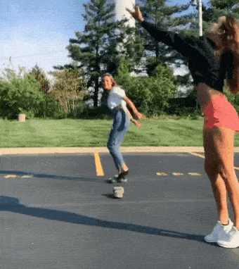 Acid GIFs, October 22 (25 gifs) Acid GIFs, October 22 (25 gifs)