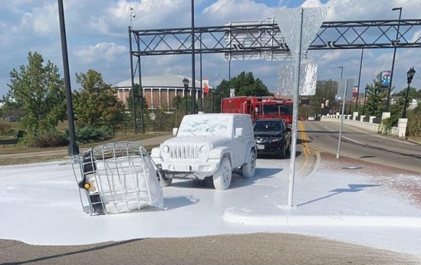 Bad Days Happen (19 pics)