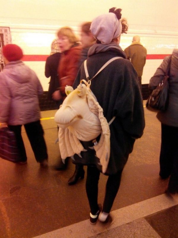 Strange People In The Subway (20 pics)